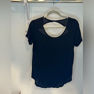 SO RELAXED TEE WITH CUTOUT